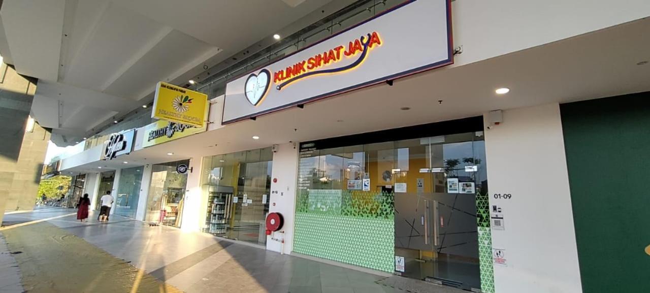 Santai Homestay Cyber Dzsaja Kültér fotó